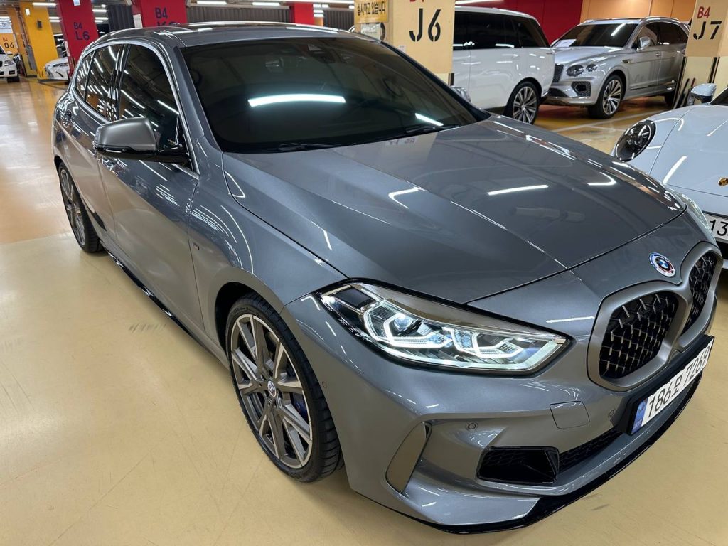 BMW 1 (F40) M135i xDrive