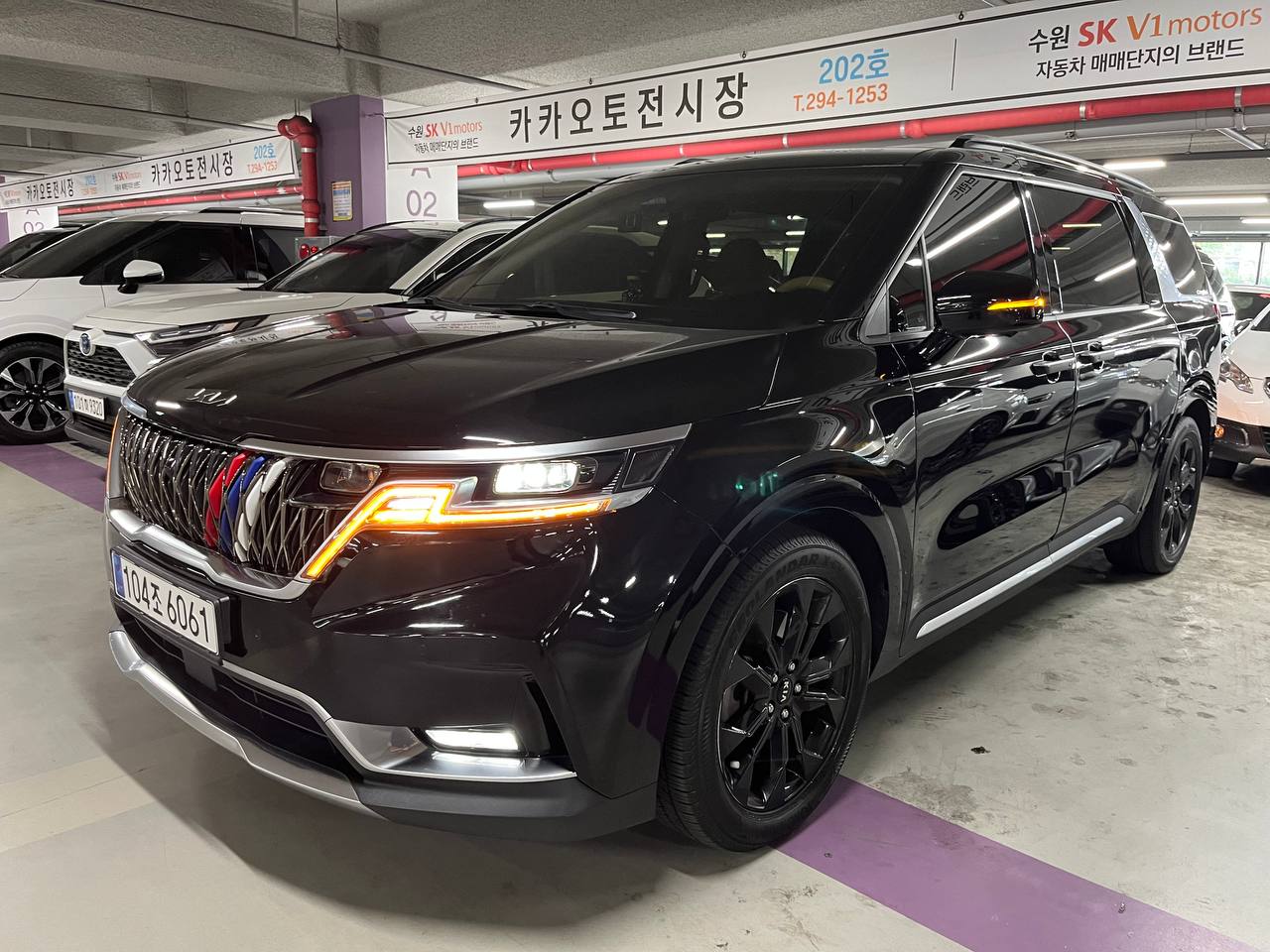 Kia Carnival 4 gen. 9-seater Noblesse