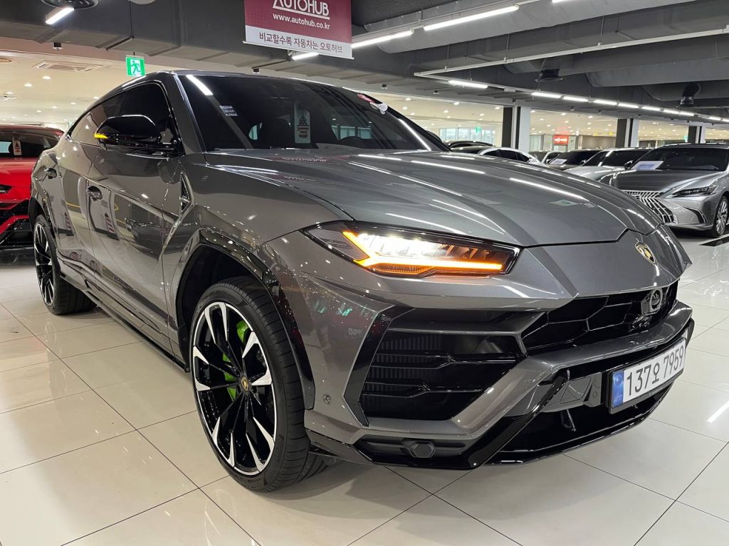 Lamborghini Urus 4.0 V8
