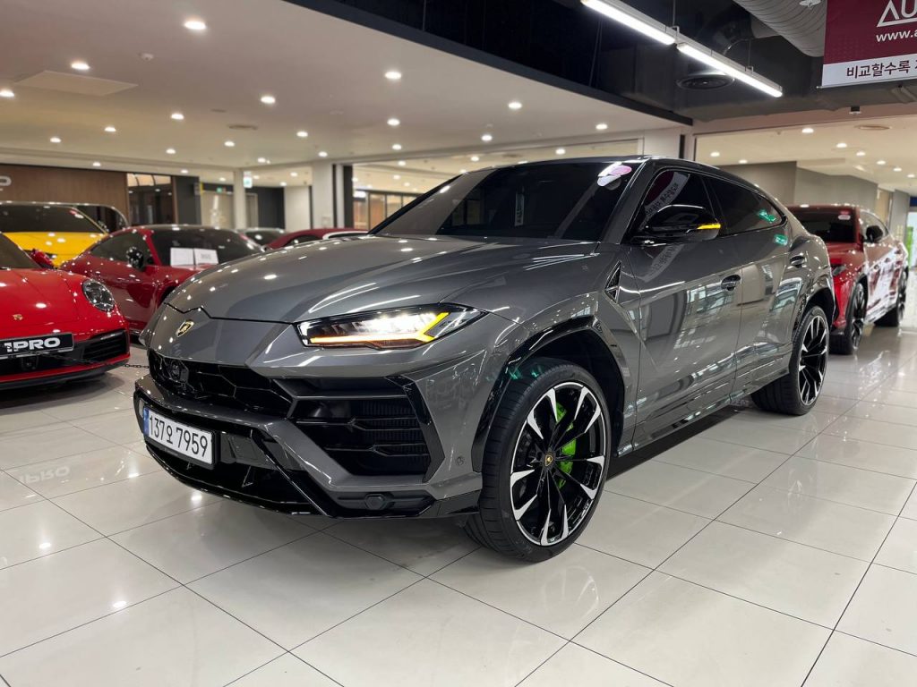 Lamborghini Urus 4.0 V8