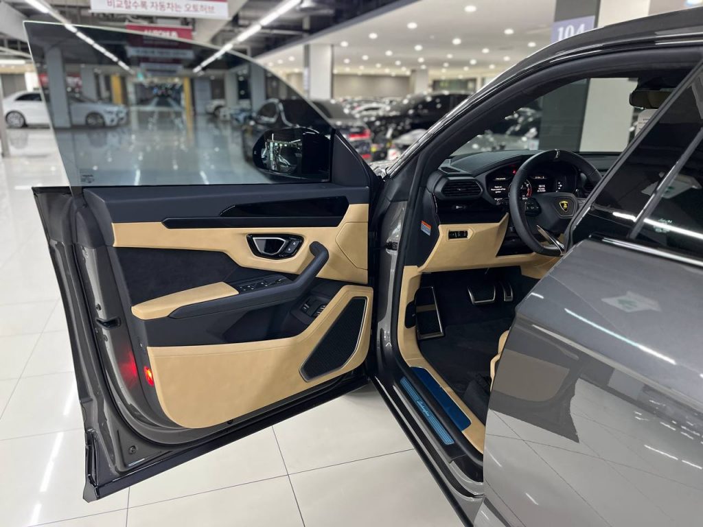 Lamborghini Urus 4.0 V8