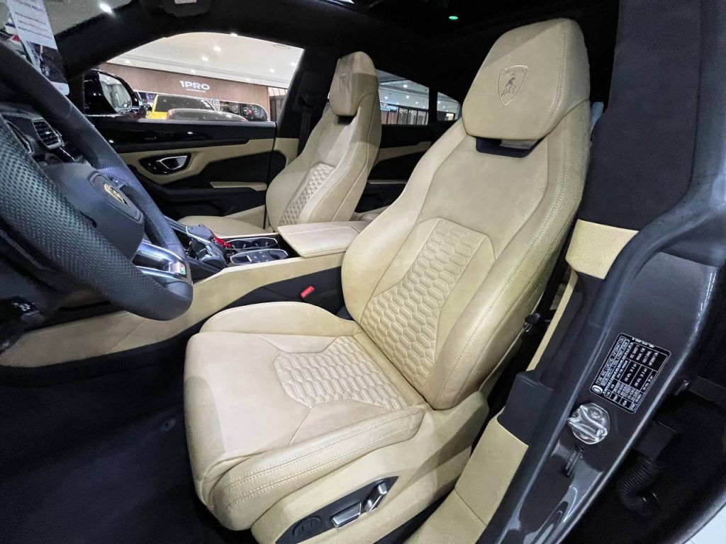 Lamborghini Urus 4.0 V8
