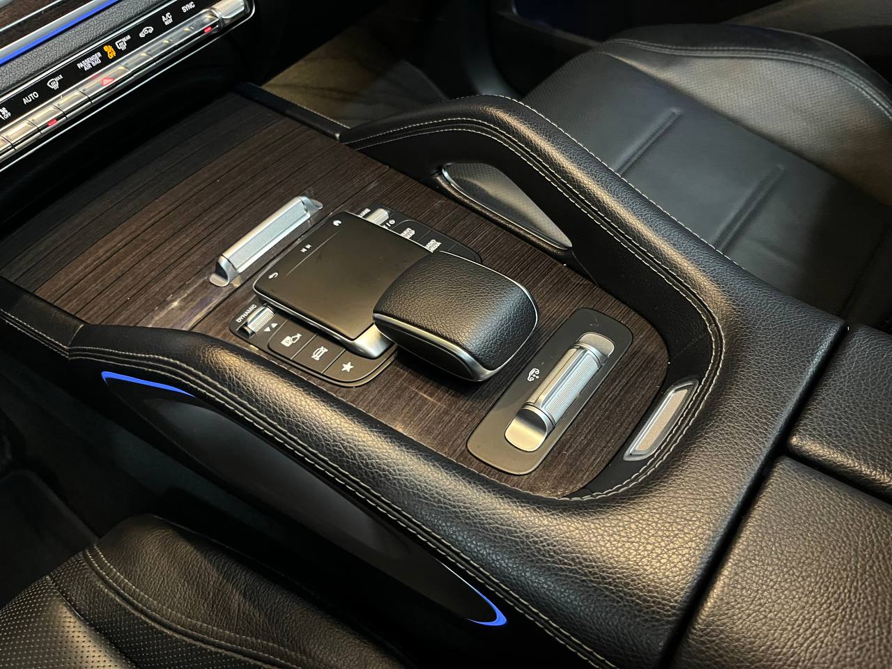 photo_103@07-11-2025_12-00-43