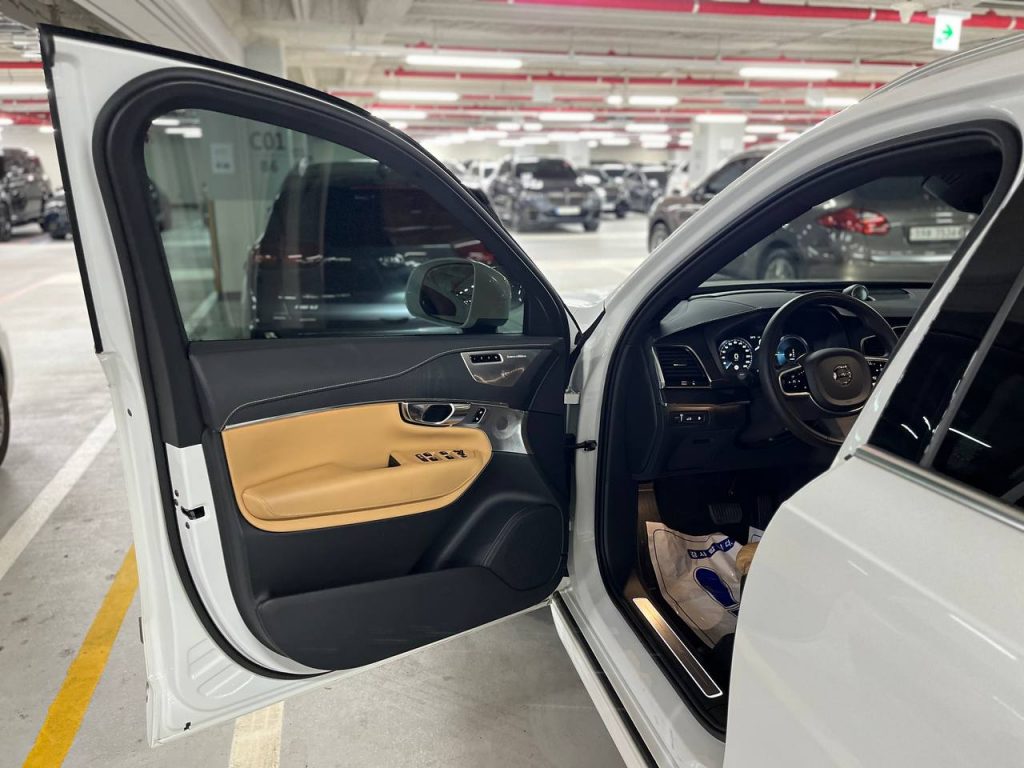Volvo XC90 2gen T8 Inscription Hybrid