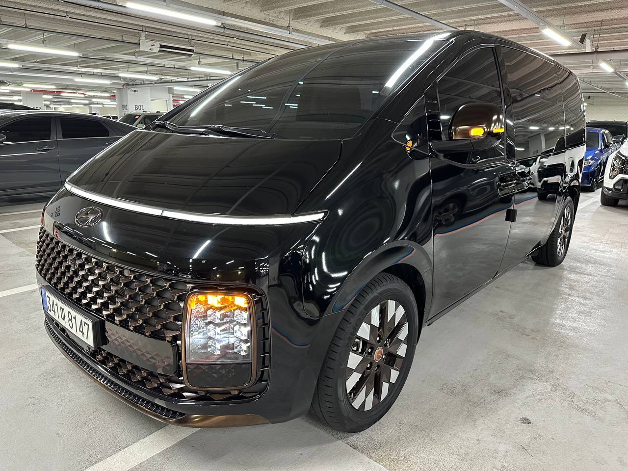 Hyundai Staria 2WD Lounge 9-seater Inspiration