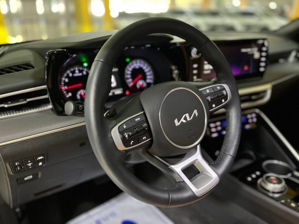 Kia K5 3gen 2.0 Prestige