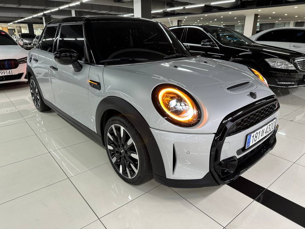 Mini Cooper S 5 Door Classic 3gen.