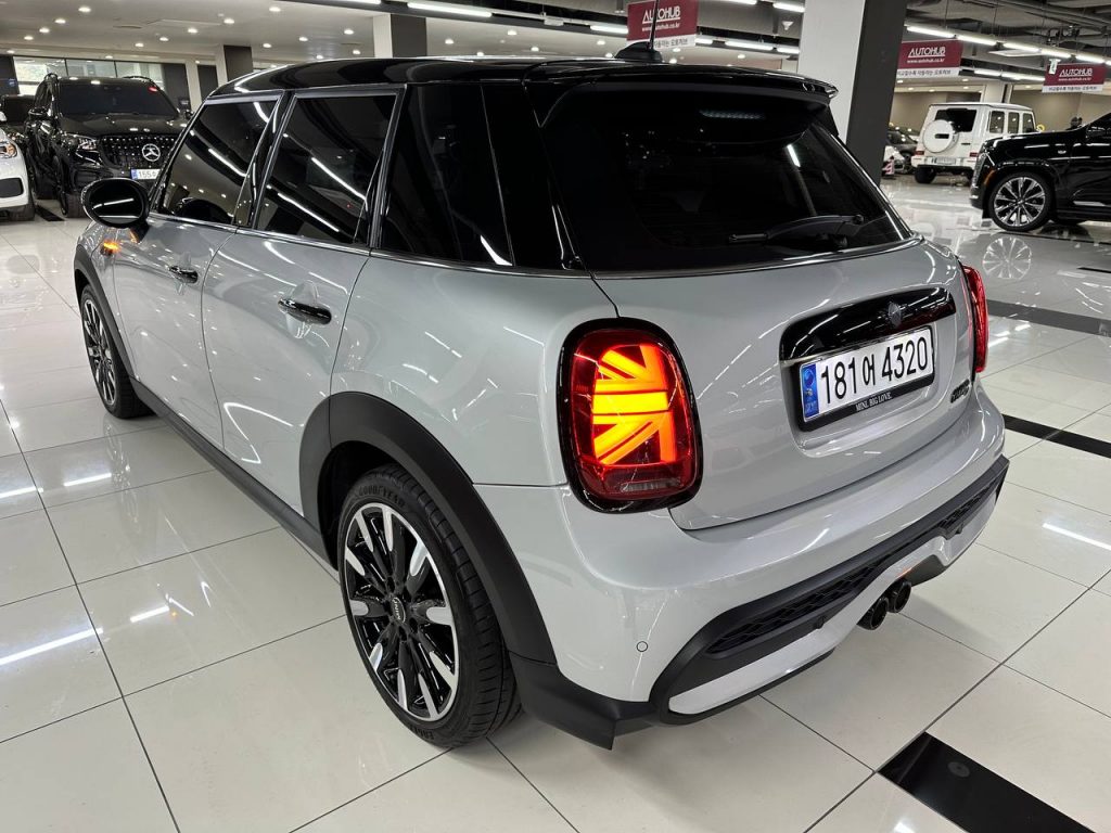 Mini Cooper S 5 Door Classic 3gen.