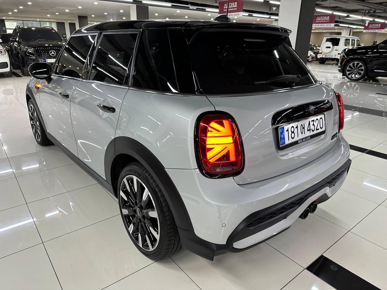 photo_374@03-11-2025_12-28-09