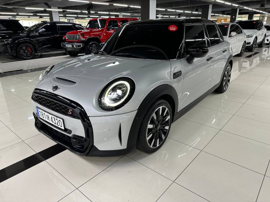 Mini Cooper S 5 Door Classic 3gen.
