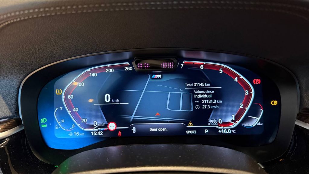 BMW (G30) 520i M Sport