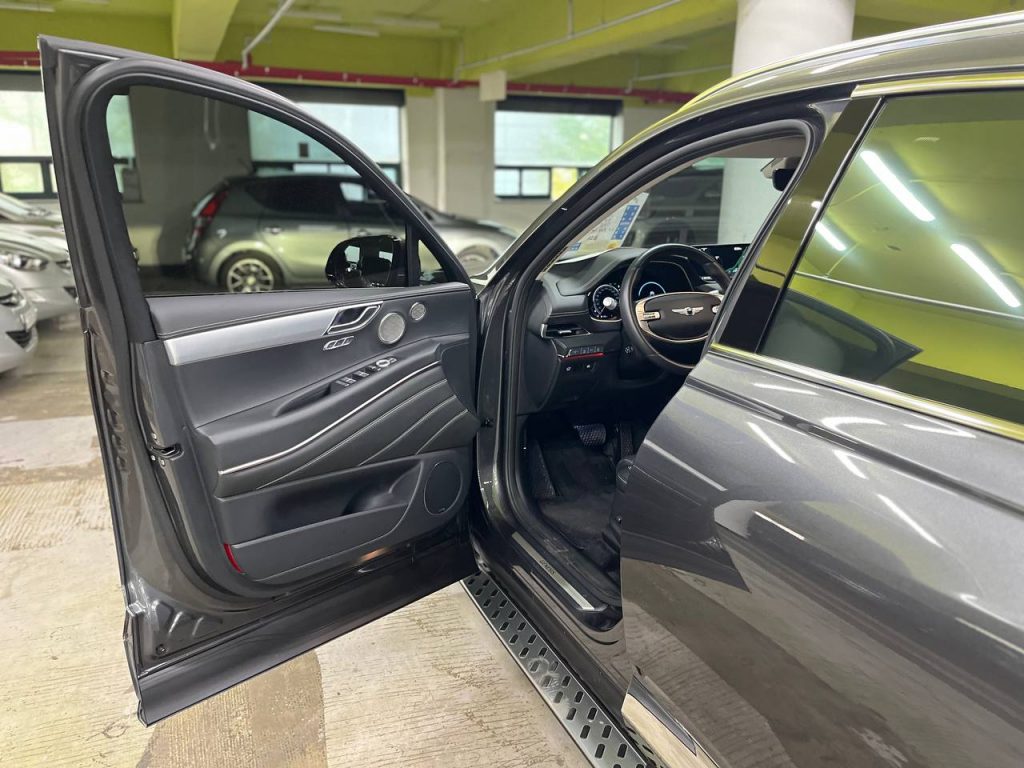 Genesis GV80 2.5T AWD