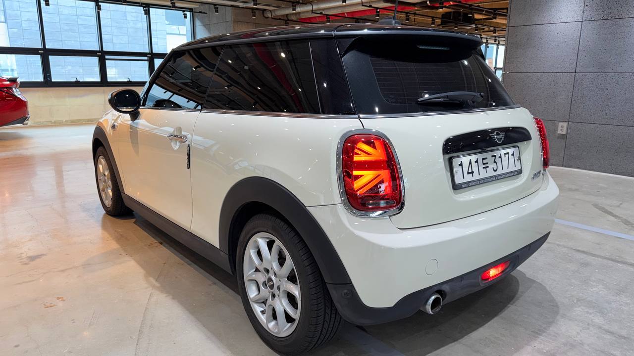 photo_70@26-11-2025_07-49-29