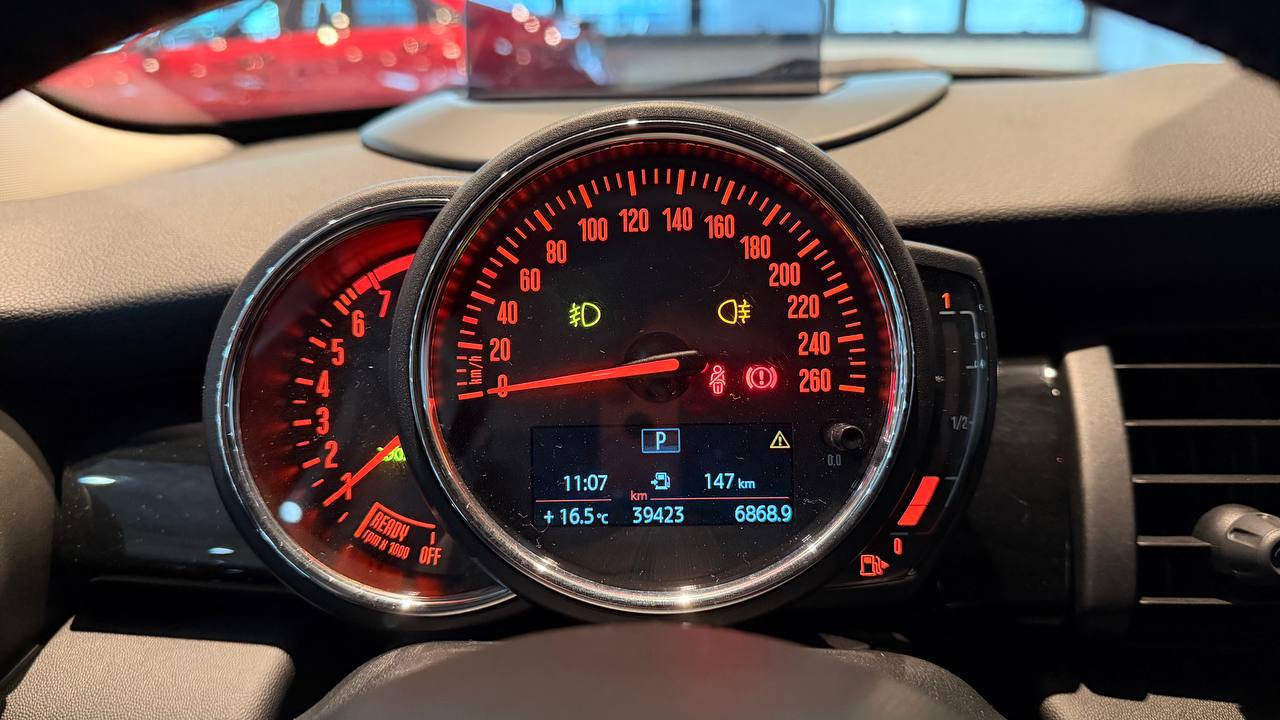 photo_74@26-11-2025_07-49-29