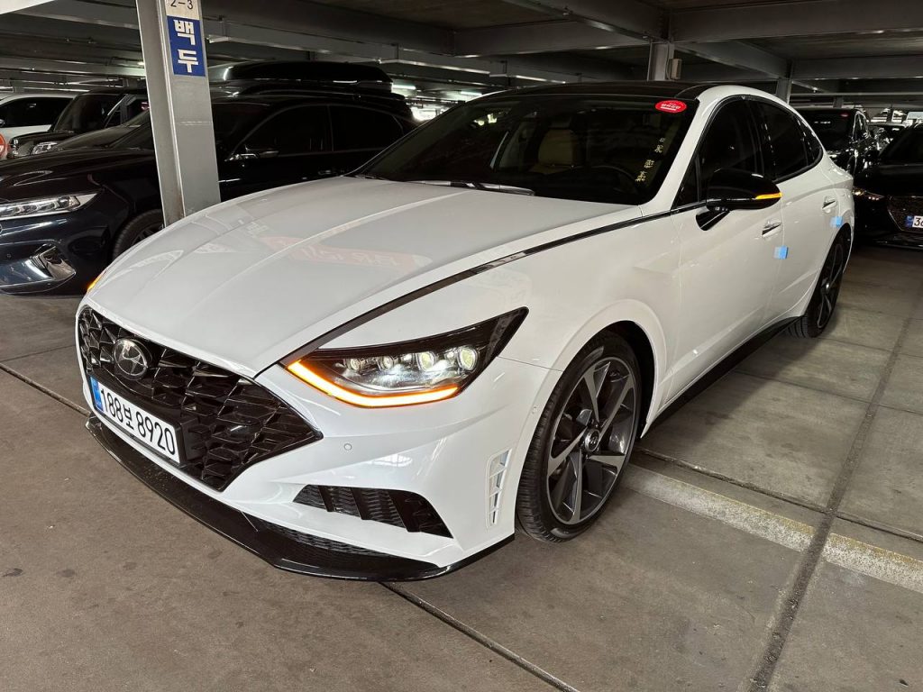 Hyundai Sonata (DN8) 1.6 Inspiration