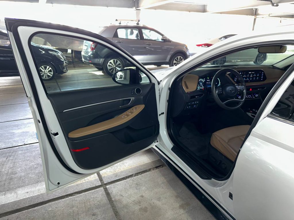 Hyundai Sonata (DN8) 1.6 Inspiration