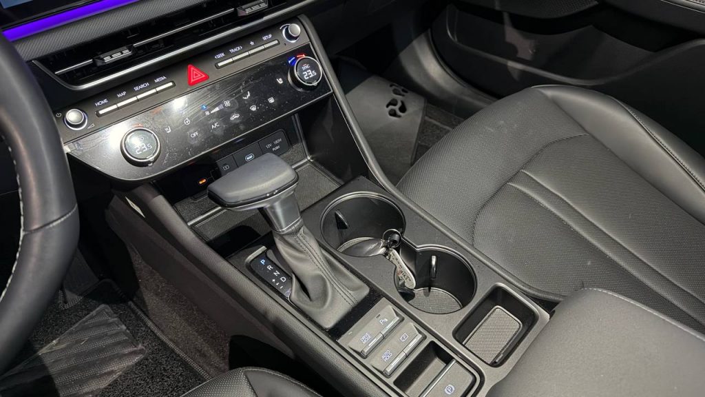 Hyundai Sonata (DN8) 2.0 LPG Business