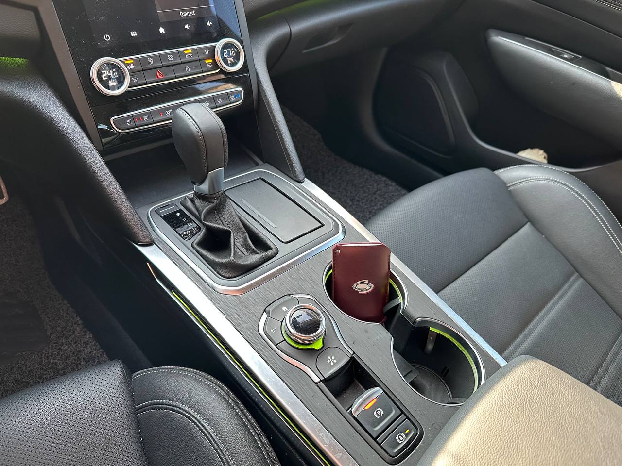 photo_12@17-12-2025_12-50-07