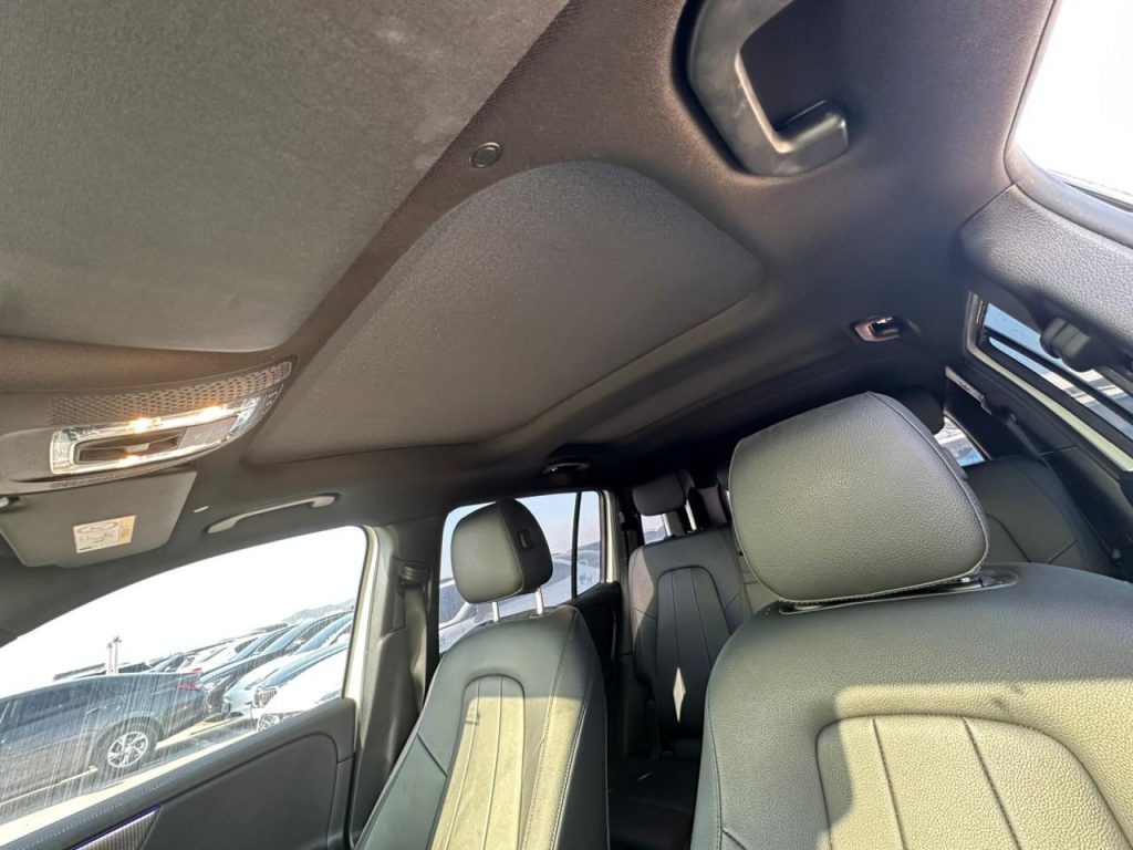 Mercedes Benz GLB-class X247 GLB 200d