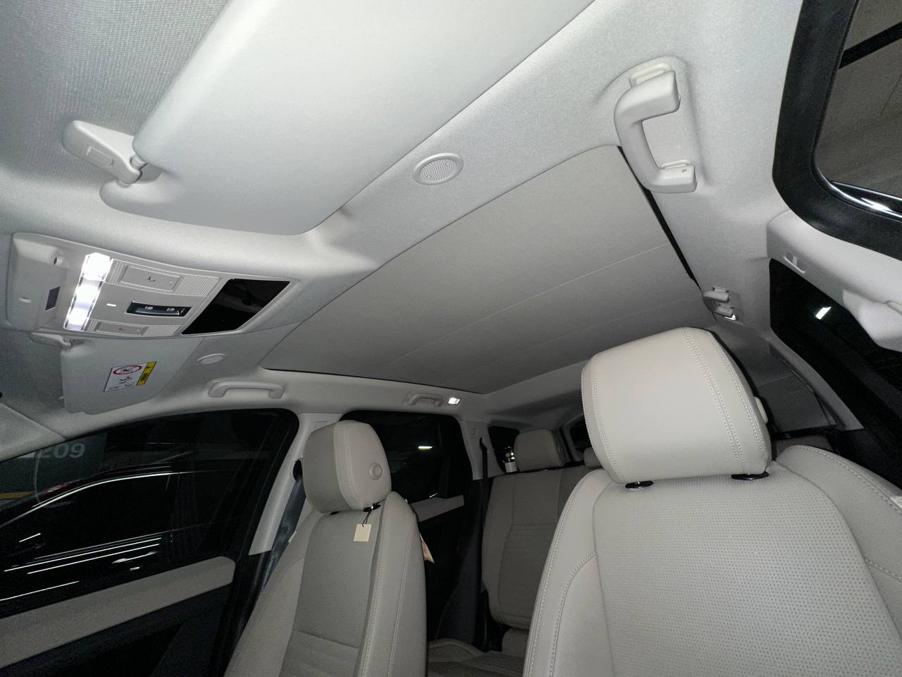 photo_20@10-12-2025_04-22-23