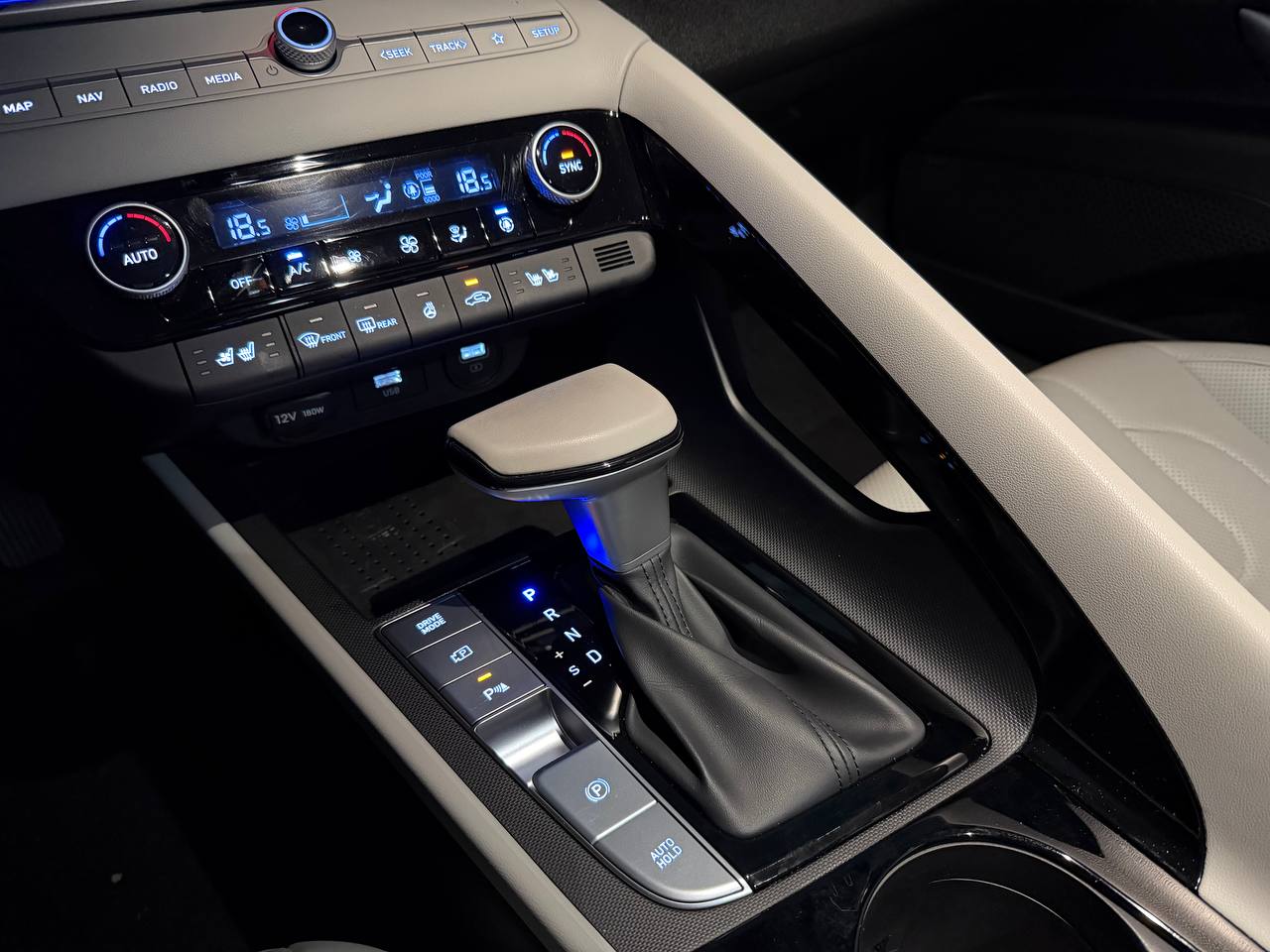 photo_30@18-12-2025_04-14-30