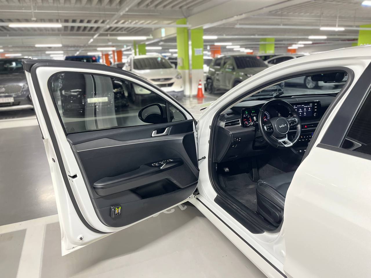 photo_38@18-12-2025_04-16-58