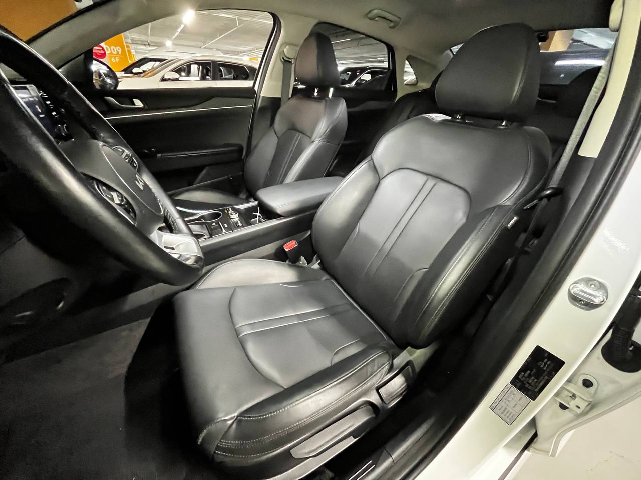 photo_40@18-12-2025_04-16-58