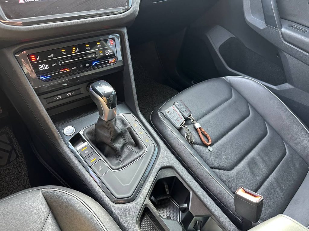 Volkswagen Tiguan 2 gen 2.0 TDI Prestige