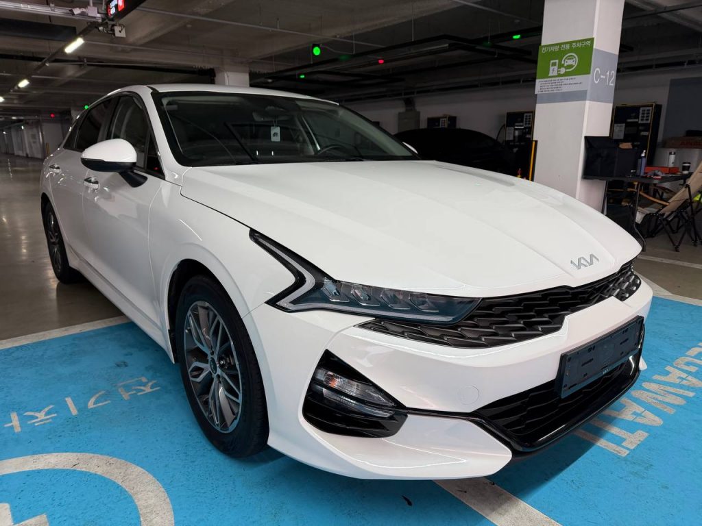 Kia K5 3gen 2.0 LPi Trendy