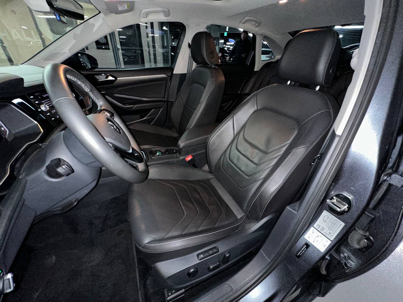 photo_35@16-01-2026_04-05-56