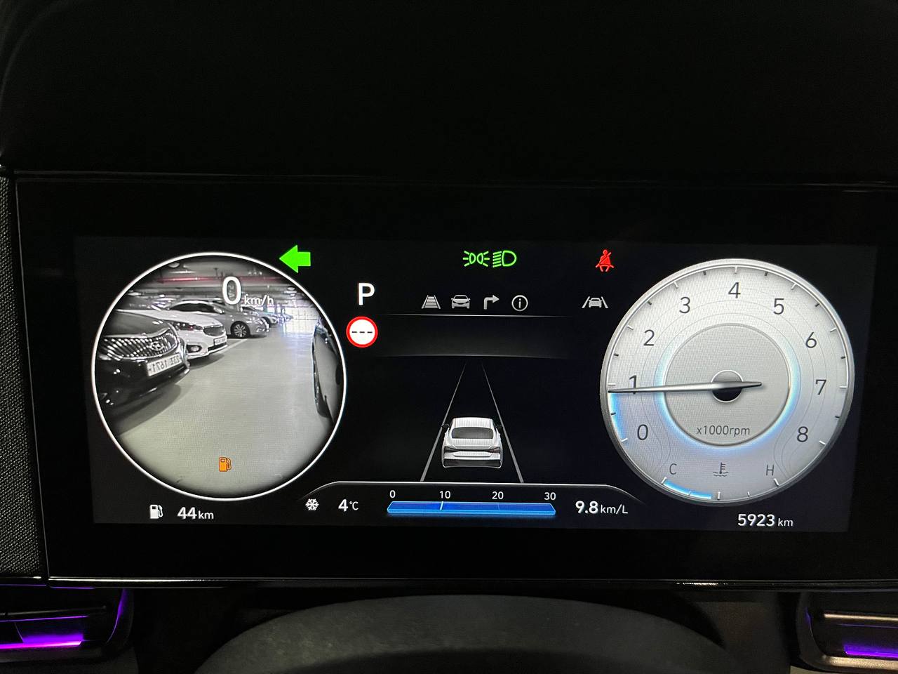 photo_21@20-02-2026_04-03-00