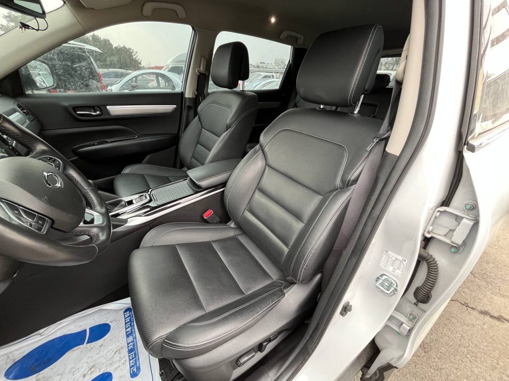 Renault-Samsung The New QM6 2.0 2WD LPe Re
