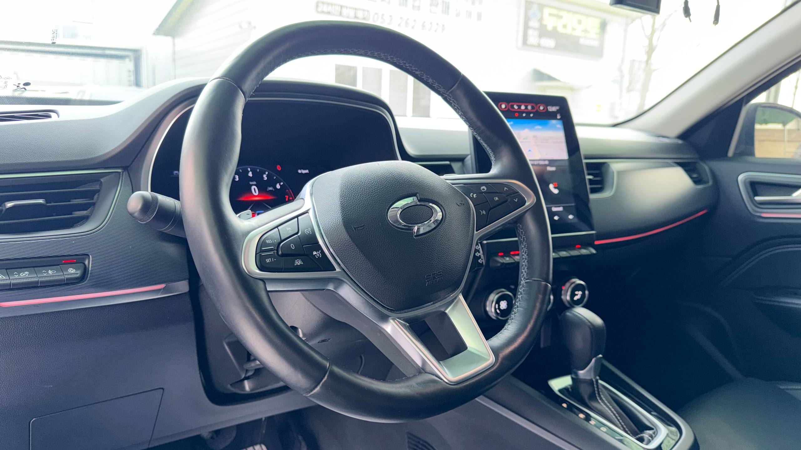 photo_30@19-02-2026_04-49-05