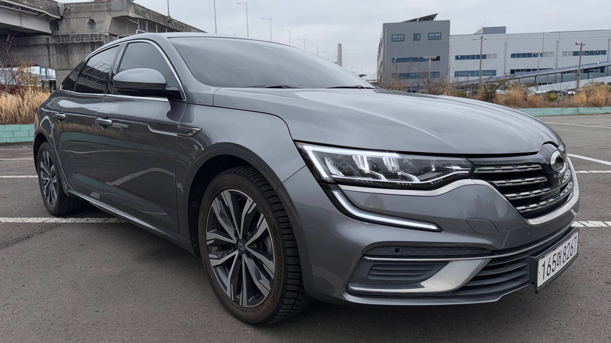 photo_49@27-02-2026_04-48-40