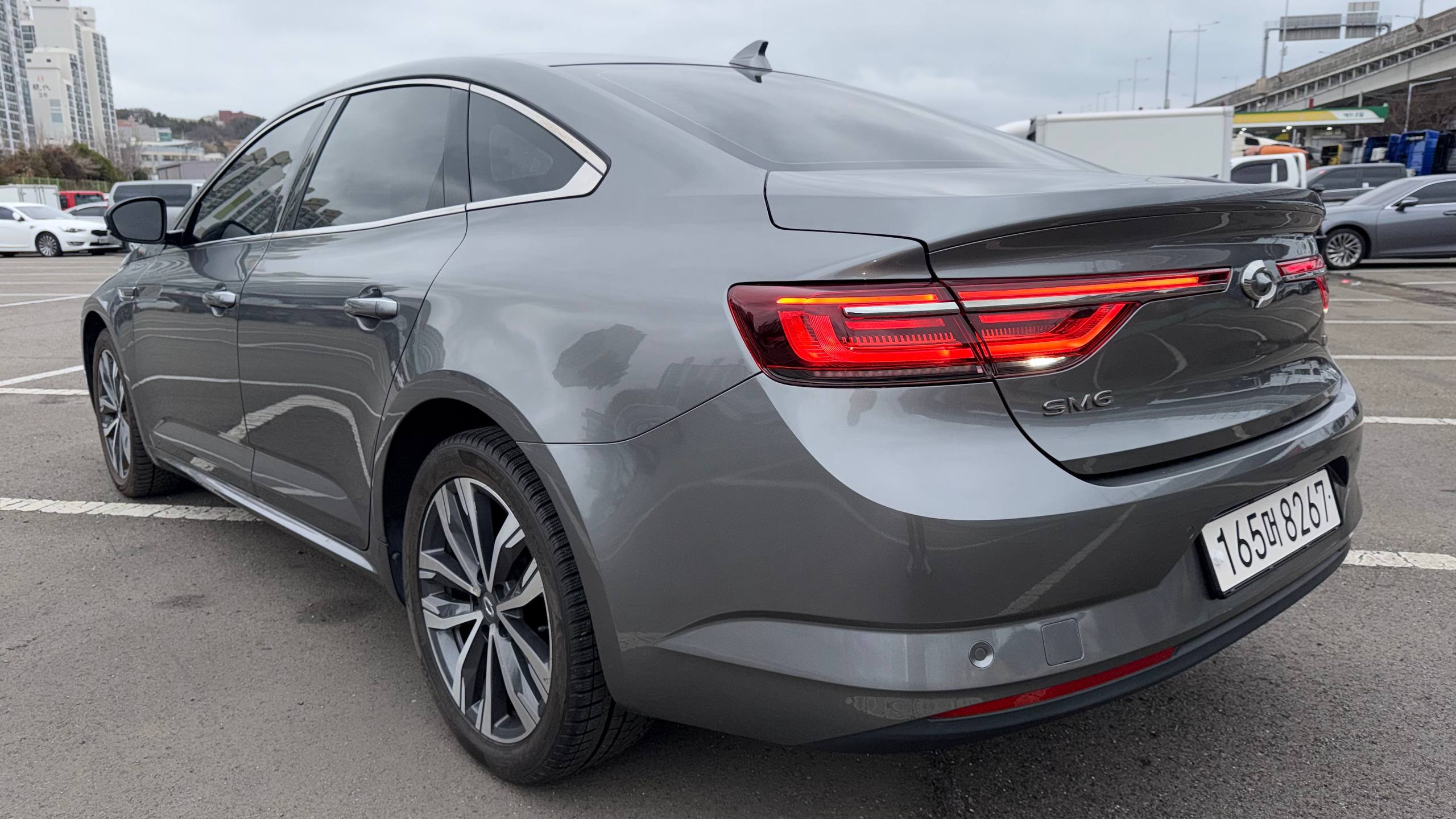 photo_51@27-02-2026_04-48-40