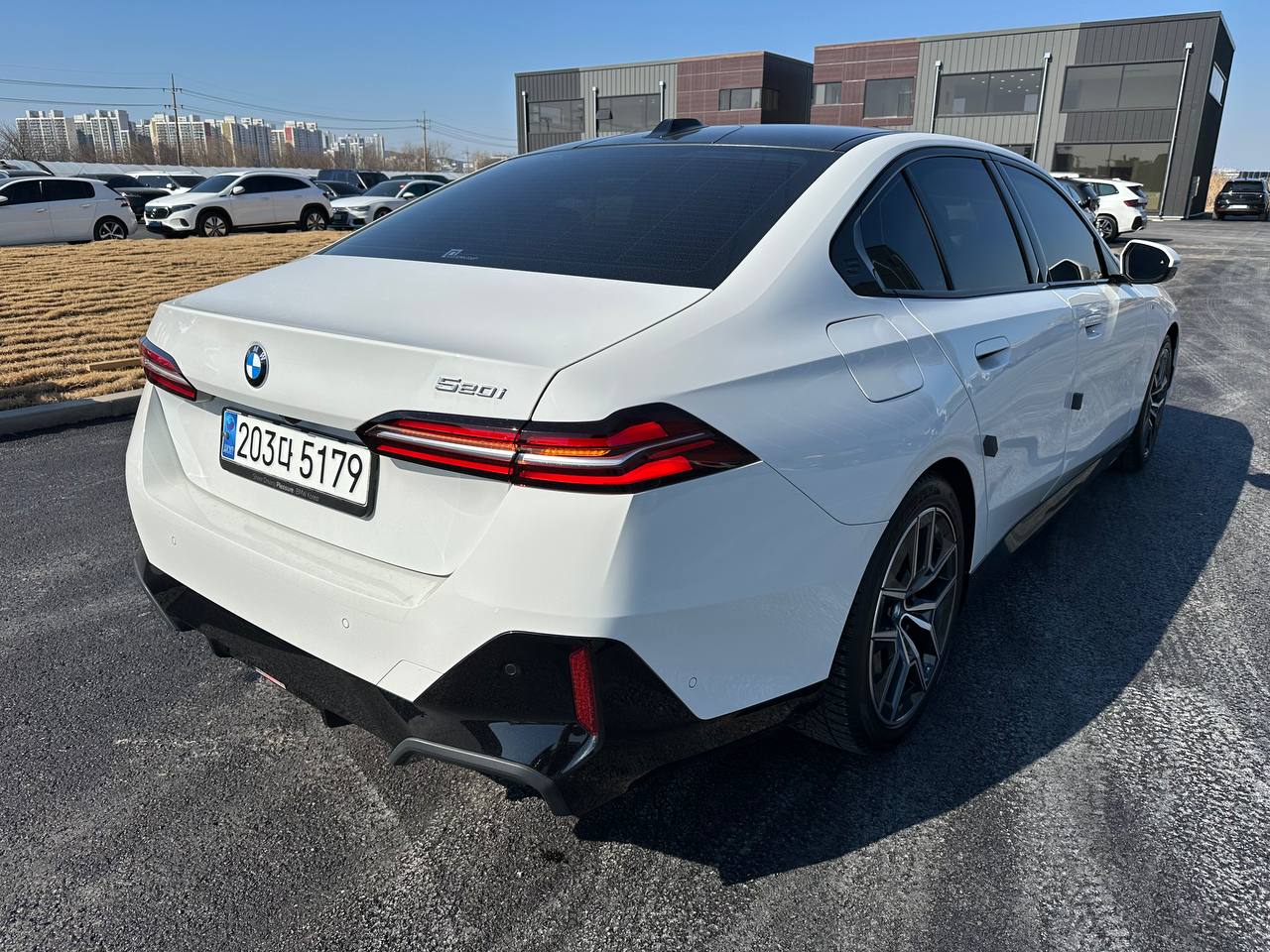 photo_61@23-02-2026_09-57-49