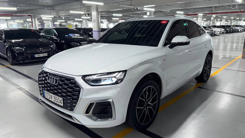 Audi Q5 (FY) 40 TDI Quattro Premium Sportback