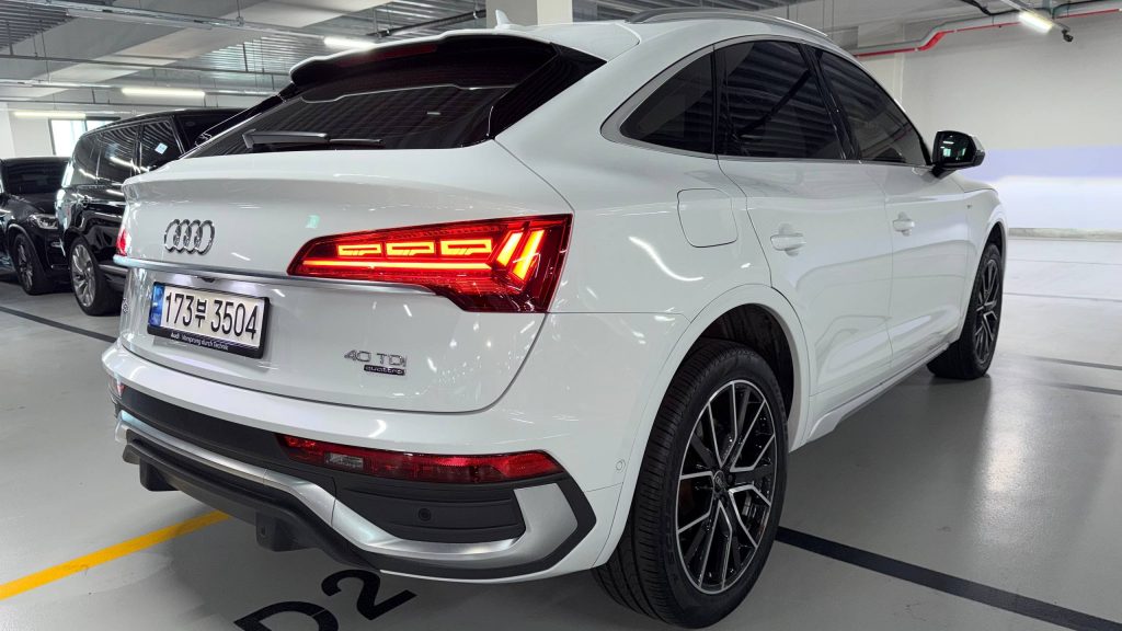 Audi Q5 (FY) 40 TDI Quattro Premium Sportback