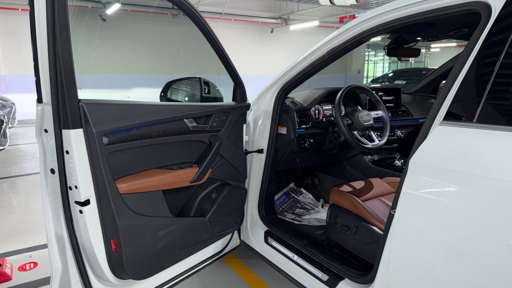 Audi Q5 (FY) 40 TDI Quattro Premium Sportback