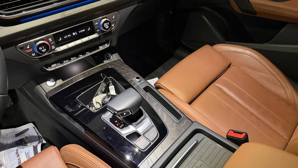 Audi Q5 (FY) 40 TDI Quattro Premium Sportback