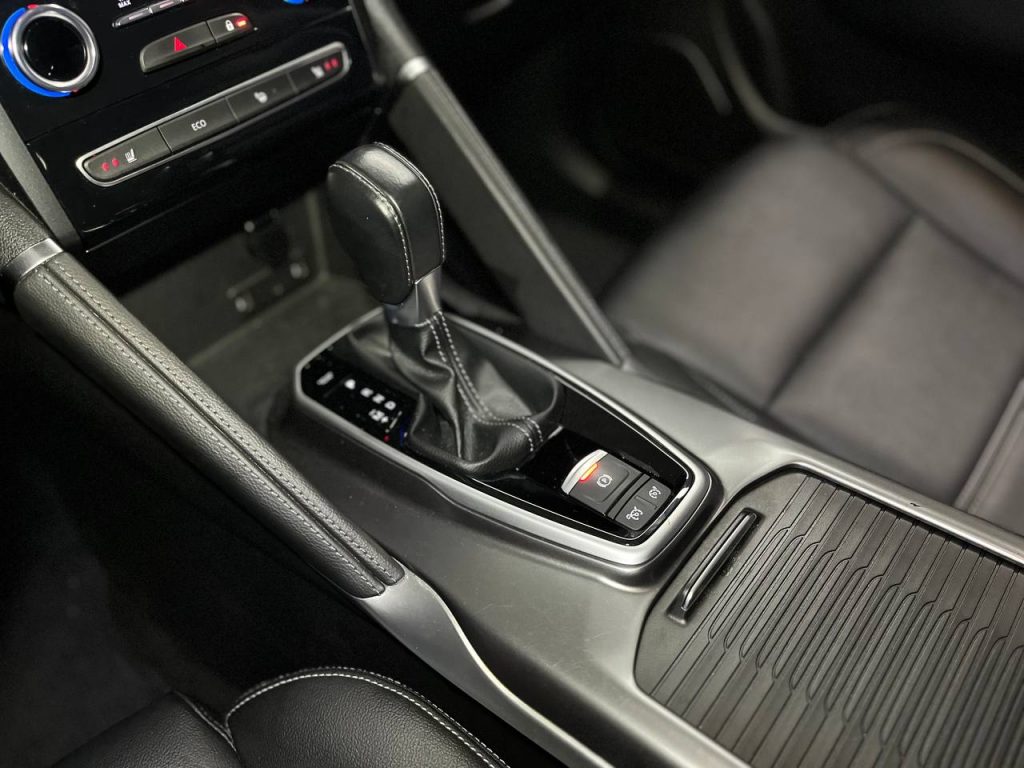 Renault-Samsung The New QM6 2.0 2WD GDe LE Signature