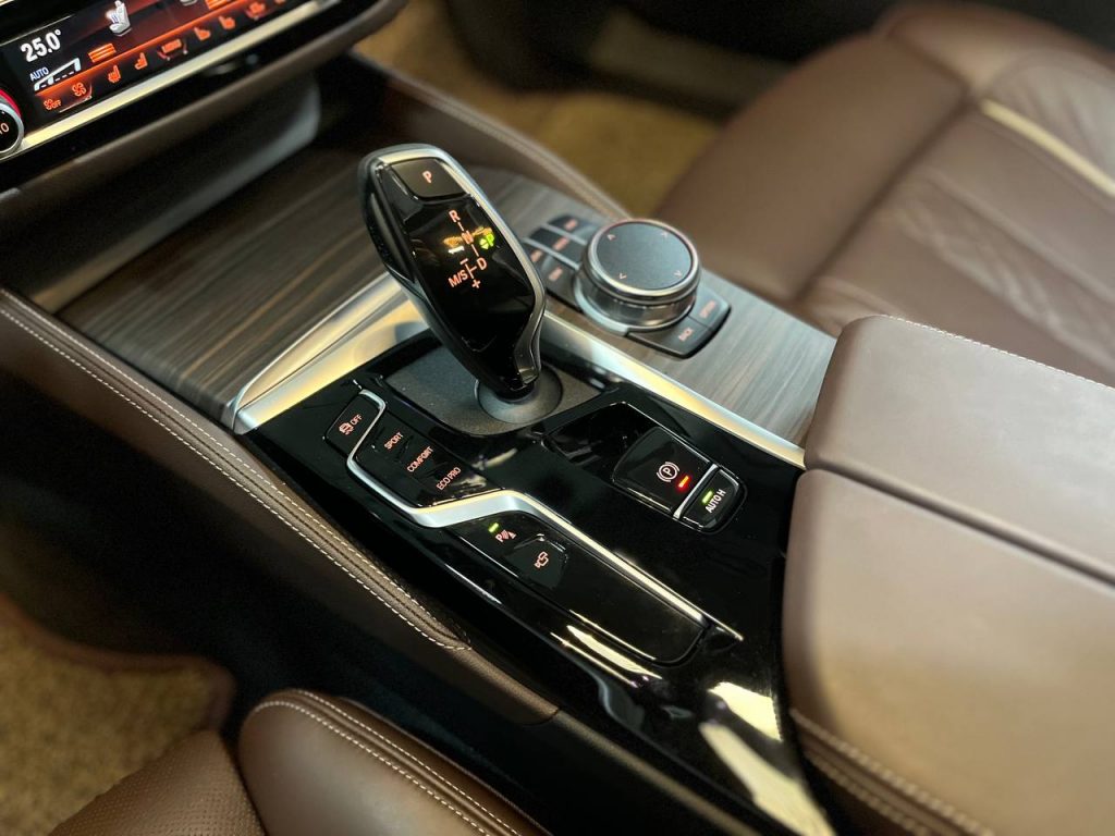BMW (G30) 530i xDrive Luxury