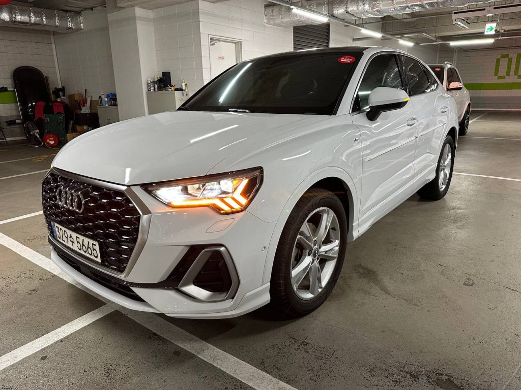 Audi Q3 (F3) 35 TDI Premium Sportback