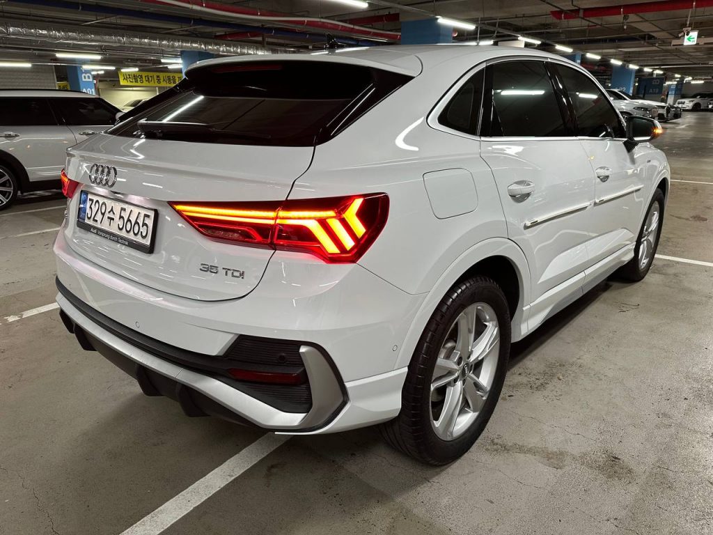 Audi Q3 (F3) 35 TDI Premium Sportback