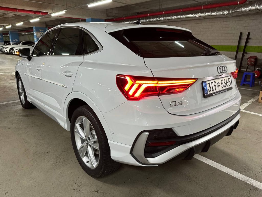 Audi Q3 (F3) 35 TDI Premium Sportback