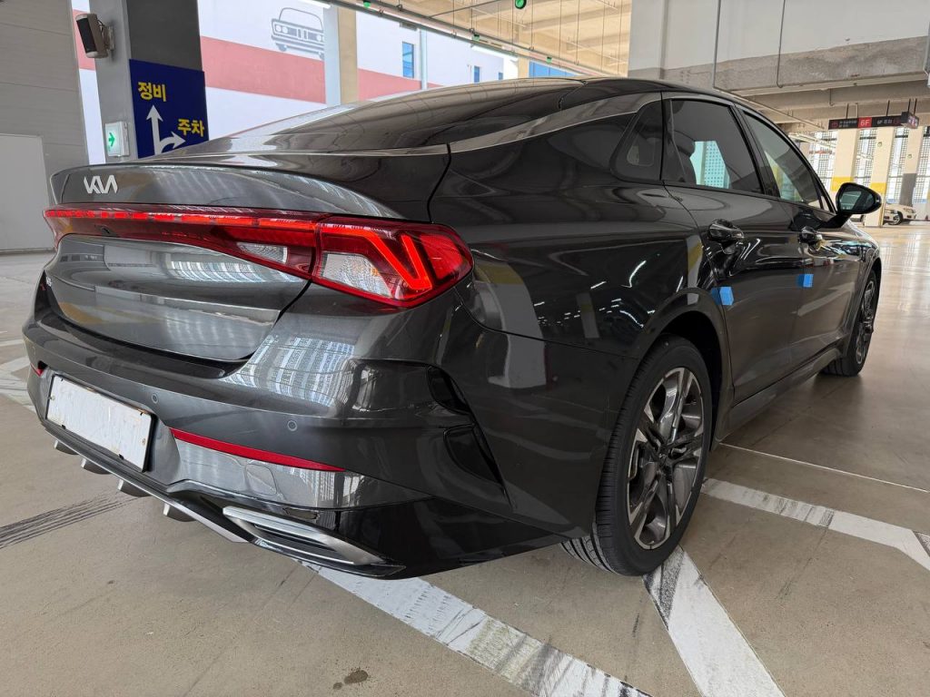 Kia K5 3gen 2.0 Trendy