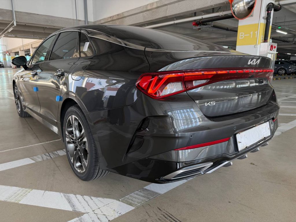 Kia K5 3gen 2.0 Trendy
