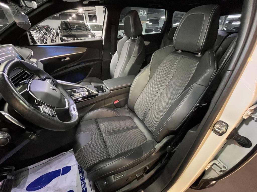 Peugeot 5008 Pure Tech GT