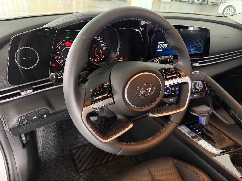 Hyundai The New Avante (CN7) 1.6 Modern