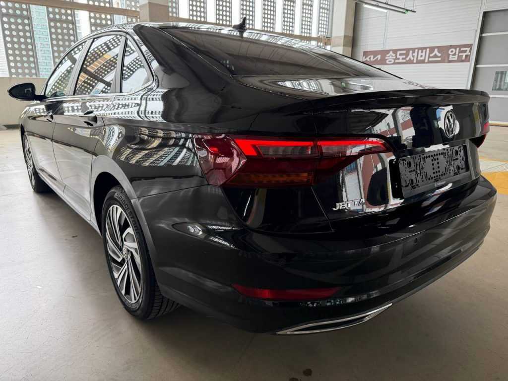 Volkswagen Jetta 7gen. 1.4 TSI Prestige